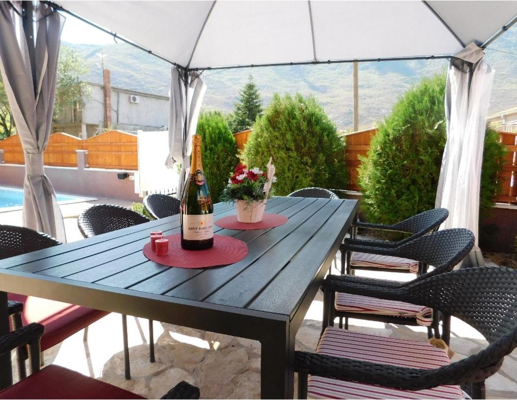 Holiday Home Jass Near Makarska Zagvozd المظهر الخارجي الصورة