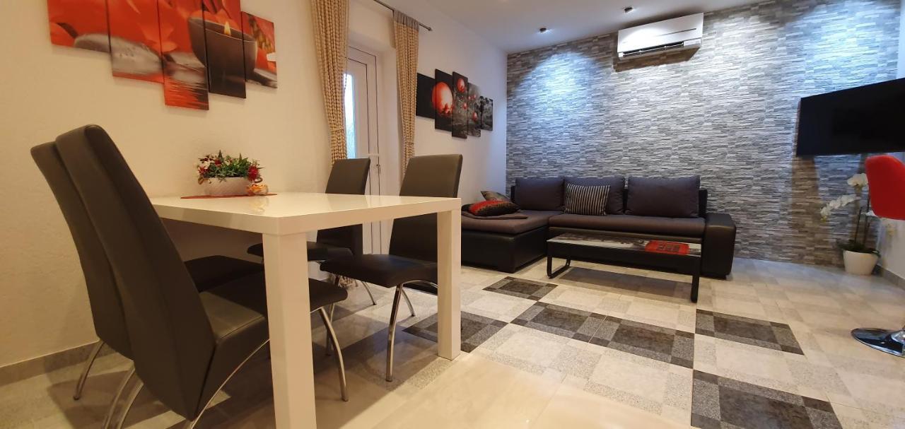 Holiday Home Jass Near Makarska Zagvozd المظهر الخارجي الصورة