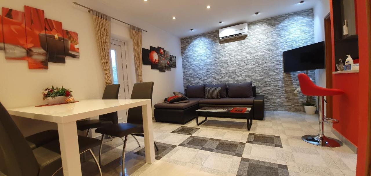 Holiday Home Jass Near Makarska Zagvozd المظهر الخارجي الصورة